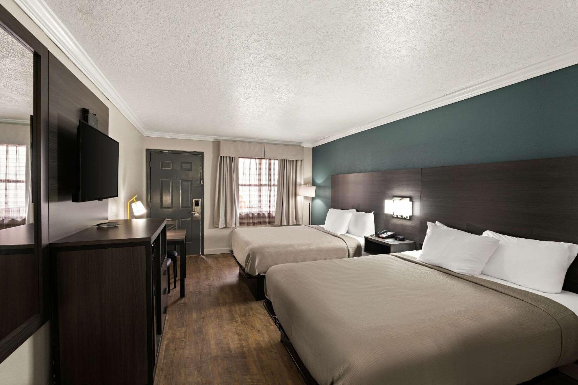 ทราเวลลอดจ์ - โอเชียน สปริงส์ Hotel โอเชียนสปริงส์ ภายนอก รูปภาพ